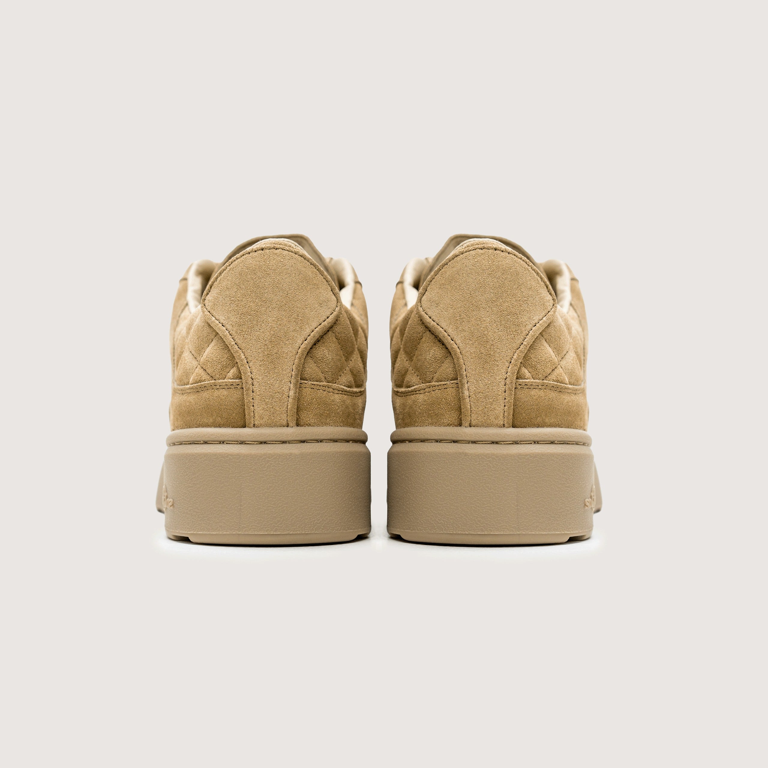 Henley ⎸ Taupe Suede